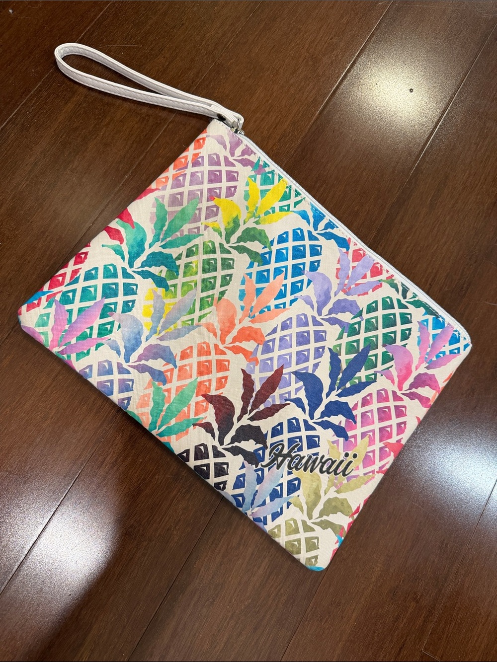Hawaii Multicolor Pineapple Zip Wristlet Pouch